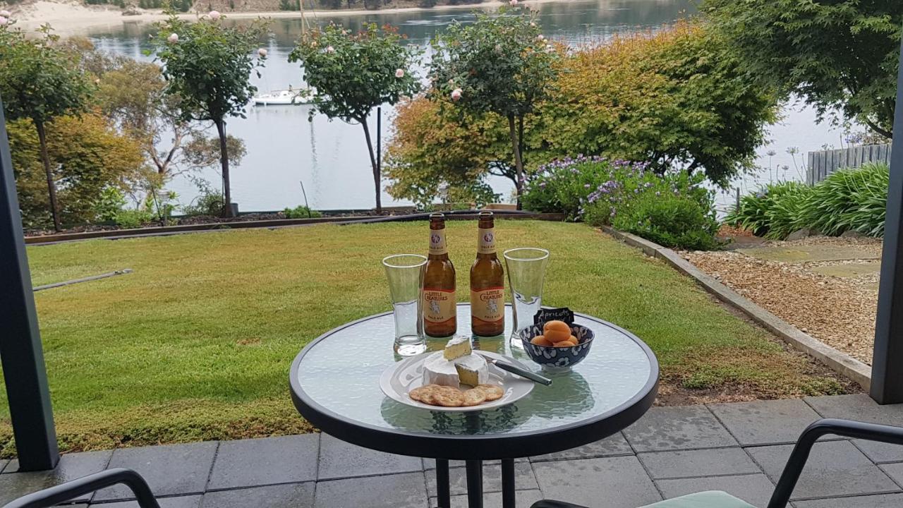 Lewi Waters Bed and Breakfast Lewisham Buitenkant foto